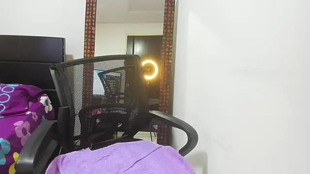 Karljensen33 online show from 18, 1, 2025