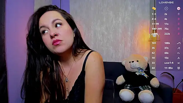 carlota petite online show from 30, 10, 2025