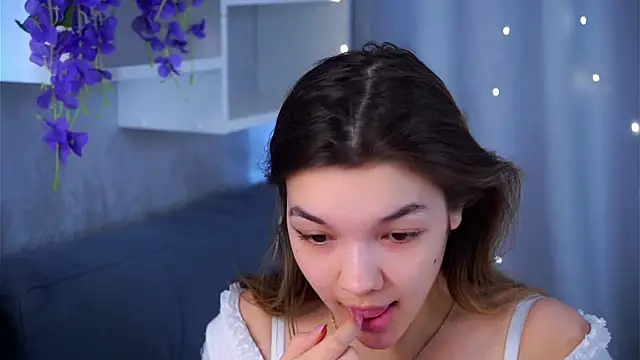 Snapshot of VeronaAppleberry chatting on 20, 2, 2026 VeronaAppleberry online show from 20, 2, 2026