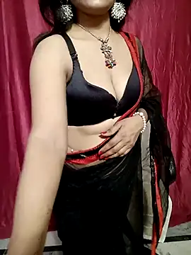 Stripy Doll online show from 16, 9, 2025