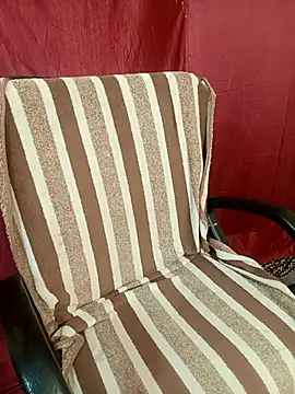 Stripy Doll online show from 25, 9, 2025