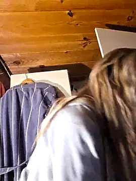 lisalustjouw online show from 12, 4, 2026