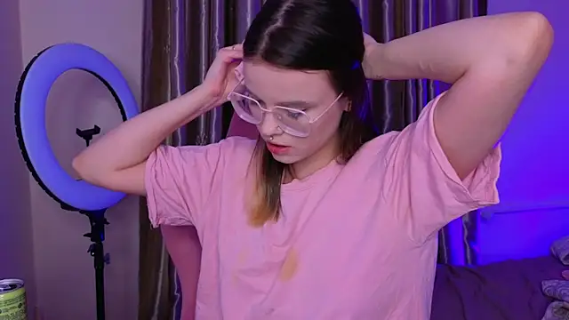 HanaMitsuri online show from 11, 4, 2026