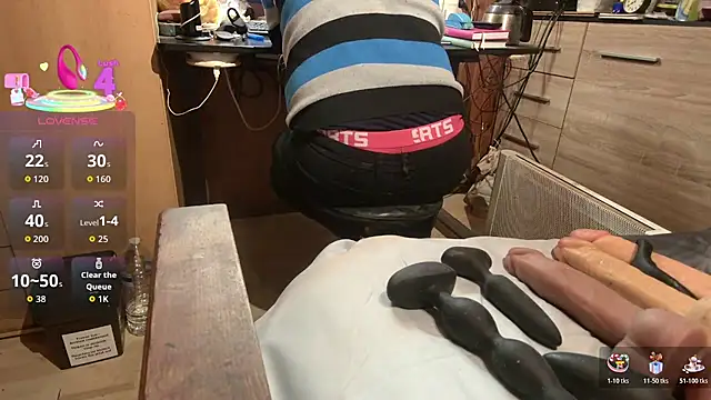 Snapshot of misteryman1956 chatting on 8, 1, 2026 misteryman1956 online show from 8, 1, 2026