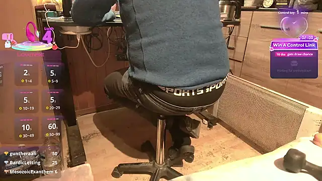 misteryman1956 online show from 13, 4, 2026