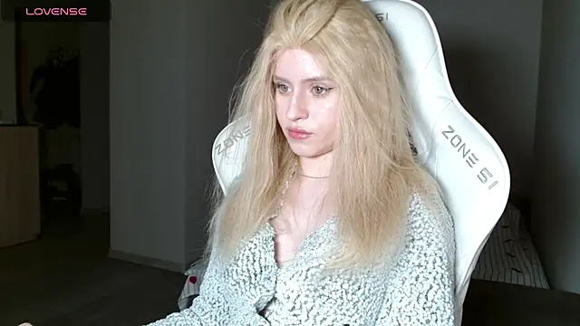 LizaKisses online show from 13, 2, 2026