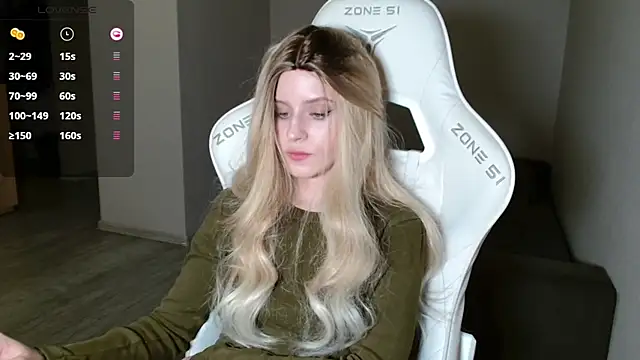 LizaKisses online show from 3, 3, 2026