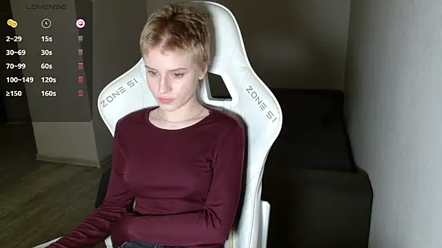 LizaKisses online show from 5, 3, 2026