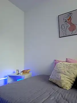 VictoriaEvaans  online show from 29, 9, 2025