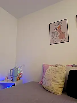 VictoriaEvaans  online show from 26, 10, 2025