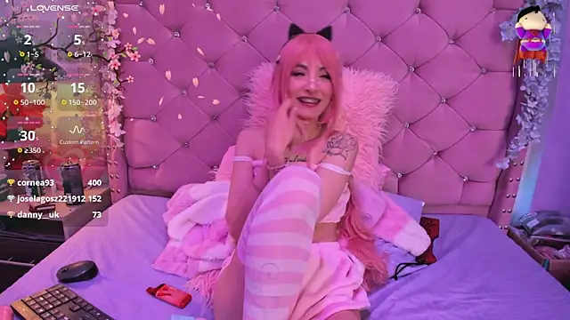 Snapshot of lauren_evans96 chatting on 4, 3, 2025 lauren evans96 online show from 4, 3, 2025