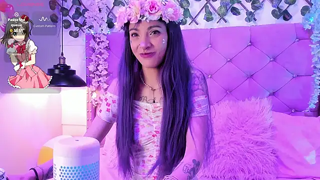 Snapshot of lauren_evans96 chatting on 15, 10, 2025 lauren evans96 online show from 15, 10, 2025