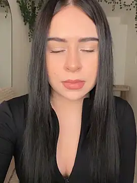  SweetCandyy online show from 16, 4, 2026