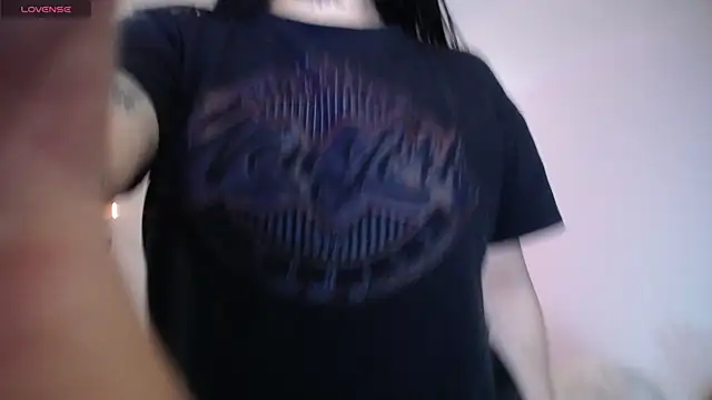 sweet velvett online show from 10, 4, 2026