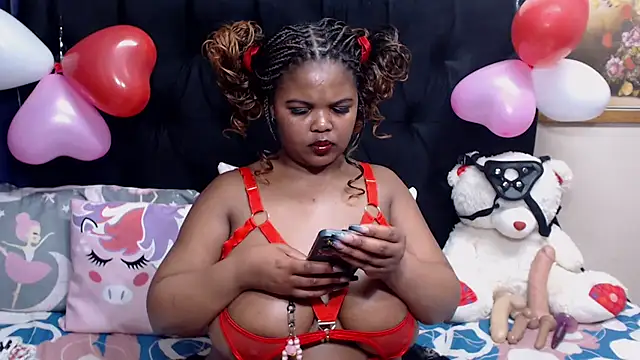 BootyliciousbustyX33 online show from 9, 9, 2025