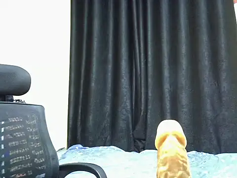 Snapshot of Horny-slut_ chatting on 29, 7, 2026 Horny-slut online show from 29, 7, 2026