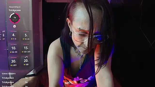 NatashaMason  online show from 5, 3, 2025