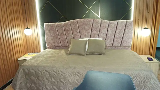 NatashaMason  online show from 26, 5, 2026