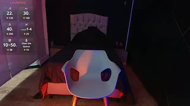 NatashaMason  online show from 5, 3, 2025