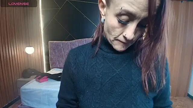 NatashaMason  online show from 13, 4, 2026