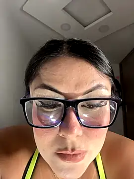 linatarens online show from 4, 11, 2025