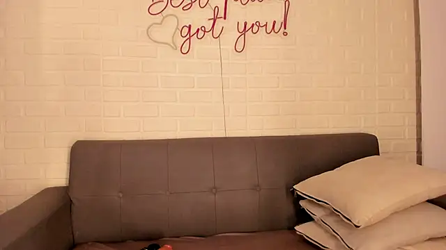 karina gomez 18 online show from 6, 1, 2026