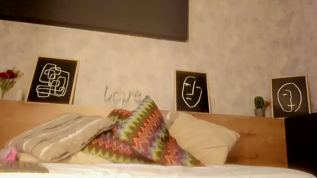 Snapshot of karina_gomez_18 chatting on 1, 3, 2026 karina gomez 18 online show from 1, 3, 2026