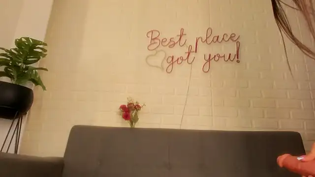 Snapshot of karina_gomez_18 chatting on 11, 2, 2026 karina gomez 18 online show from 11, 2, 2026