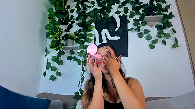 nataliepeterson online show from 2, 10, 2025