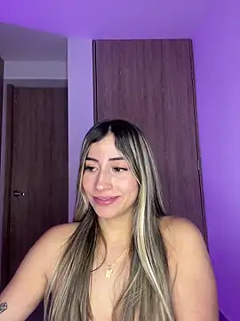 Issabela G1 online show from 22, 2, 2025