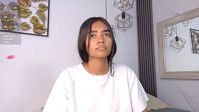 Snapshot of julieta_aguilar1 chatting on 27, 11, 2025 julieta aguilar1 online show from 27, 11, 2025