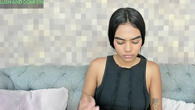 Snapshot of julieta_aguilar1 chatting on 18, 9, 2025 julieta aguilar1 online show from 18, 9, 2025