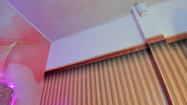 Bella  sweet online show from 4, 3, 2025