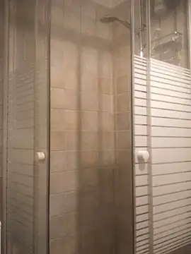 FrettedLodine online show from 23, 11, 2025