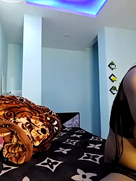 royaldoll-143 online show from 14, 1, 2025