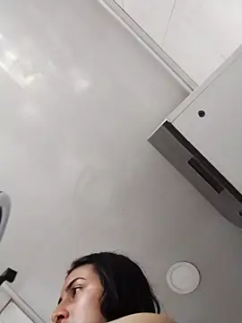 Nanda Vixen online show from 7, 11, 2025