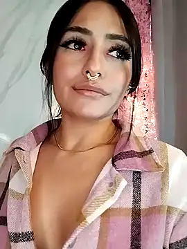 Nanda Vixen online show from 22, 9, 2025