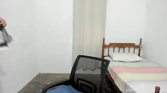 Snapshot of sabrina_x19 chatting on 22, 3, 2025 sabrina x19 online show from 22, 3, 2025