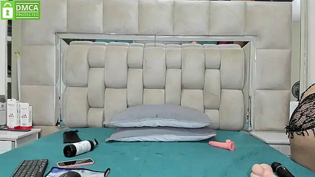 kim786 online show from 6, 3, 2025