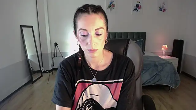 Nami sunny online show from 9, 3, 2025