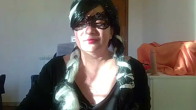 Ninalapiccolina online show from 17, 12, 2025