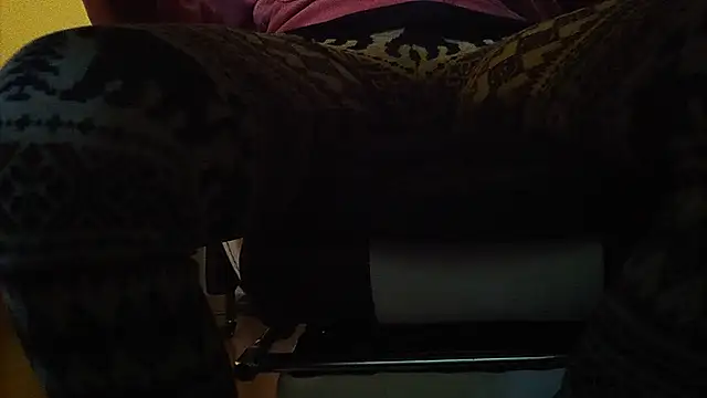 Snapshot of qoooqing67 chatting on 6, 12, 2024 qoooqing67 online show from 6, 12, 2024