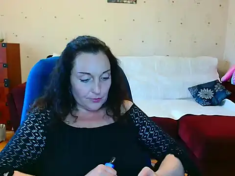 Alice3694 online show from 14, 5, 2026