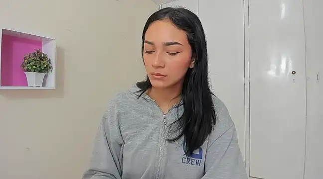 ASIAM BRUNET online show from 25, 2, 2025