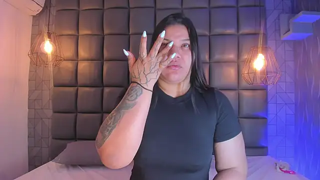 mile uribe online show from 18, 9, 2025