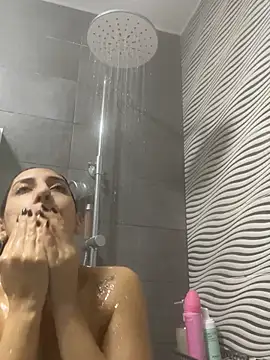 Snapshot of julialupato1606 chatting on 24, 3, 2026 julialupato1606 online show from 24, 3, 2026