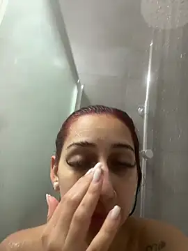 Snapshot of julialupato1606 chatting on 16, 4, 2026 julialupato1606 online show from 16, 4, 2026