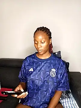Snapshot of Lucy_Blacksilk chatting on 7, 3, 2026 Lucy Blacksilk online show from 7, 3, 2026