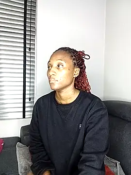 Snapshot of Lucy_Blacksilk chatting on 6, 3, 2026 Lucy Blacksilk online show from 6, 3, 2026