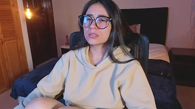 ChloeTurner  online show from 27, 2, 2026